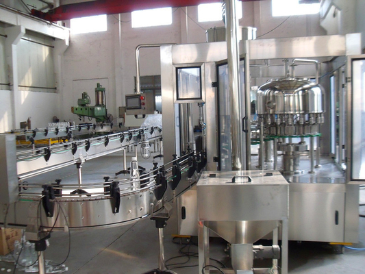 Volledige Automatische Drank het Vullen Installatie, Vloeibare Vullende Productielijn met PLC Controle
